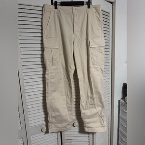 Uniqlo Cargo pants size large, off white